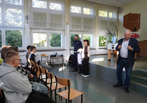 Policja